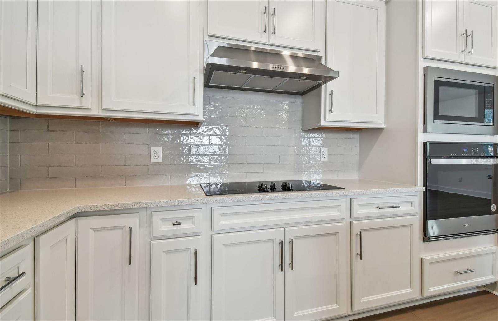 5245 Wolf Creek, Apollo Beach, FL 33572