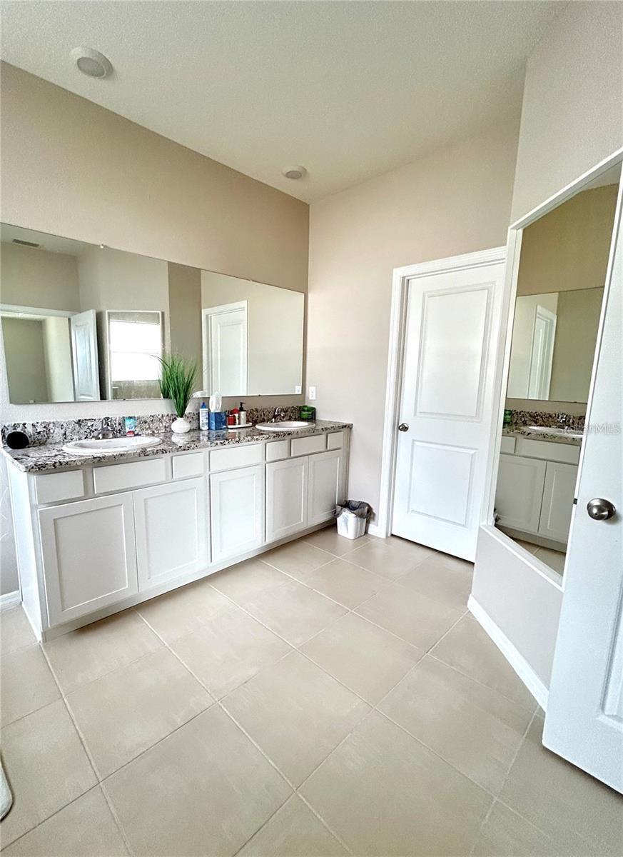 6853 3rd, Ocala, FL 34472