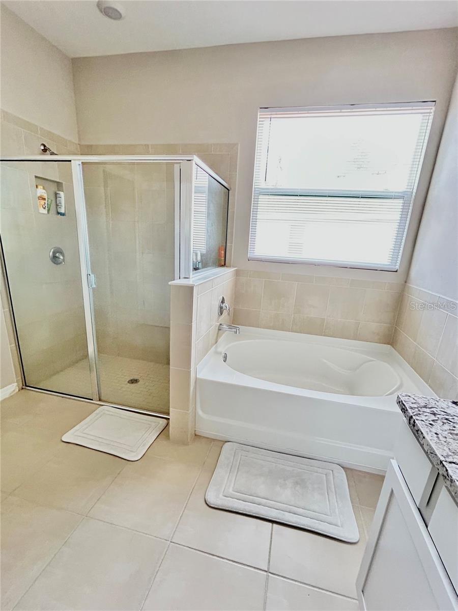 6853 3rd, Ocala, FL 34472