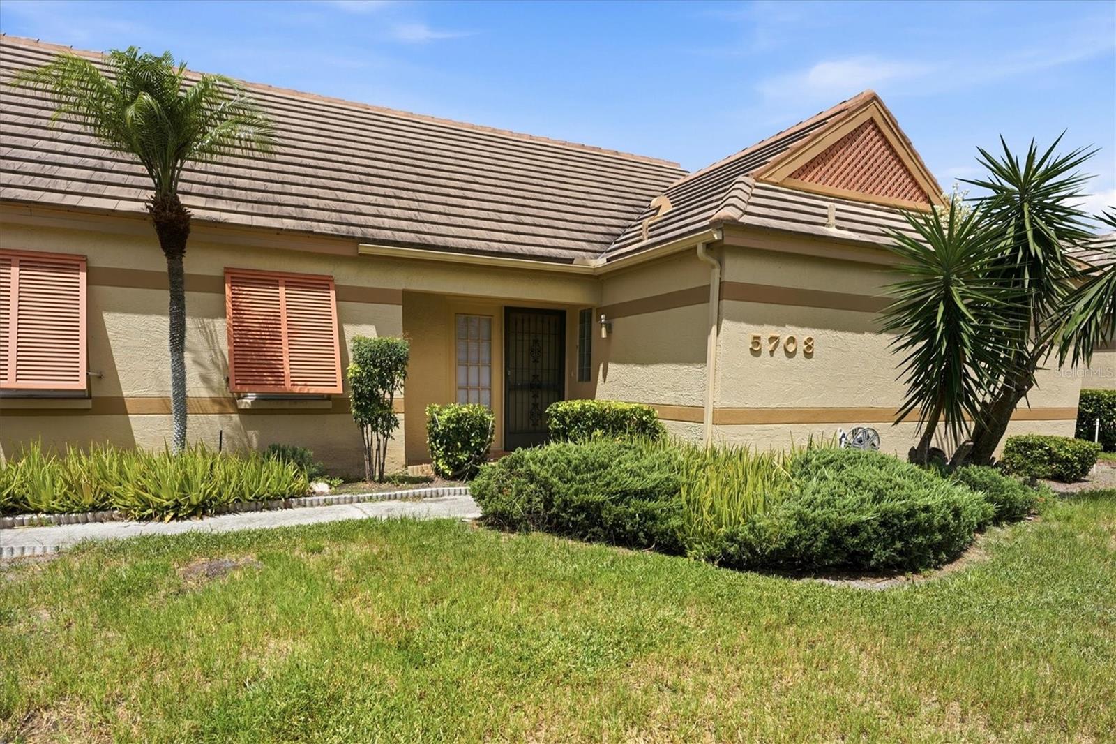 5708 36th, Bradenton, FL 34210