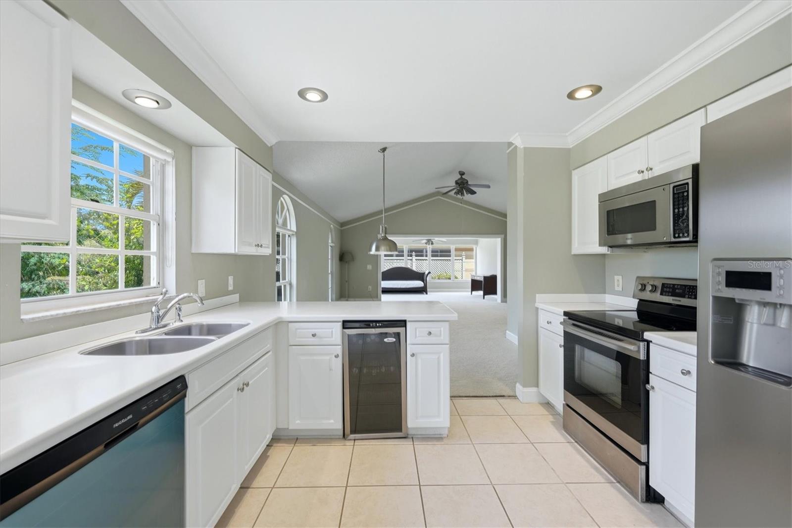 5708 36th, Bradenton, FL 34210