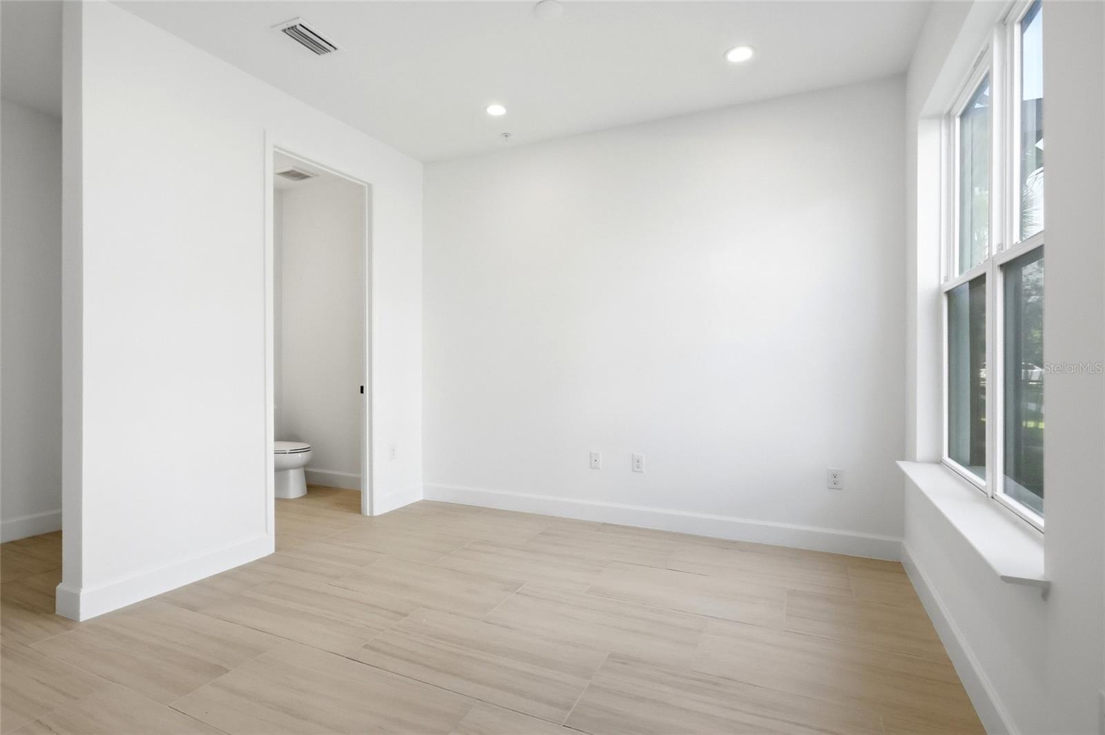 2130 Whitney Marsh, Orlando, FL 32804
