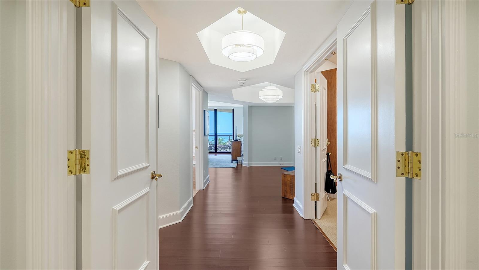 1241 Gulf of Mexico Unit 303, Longboat Key, FL 34228