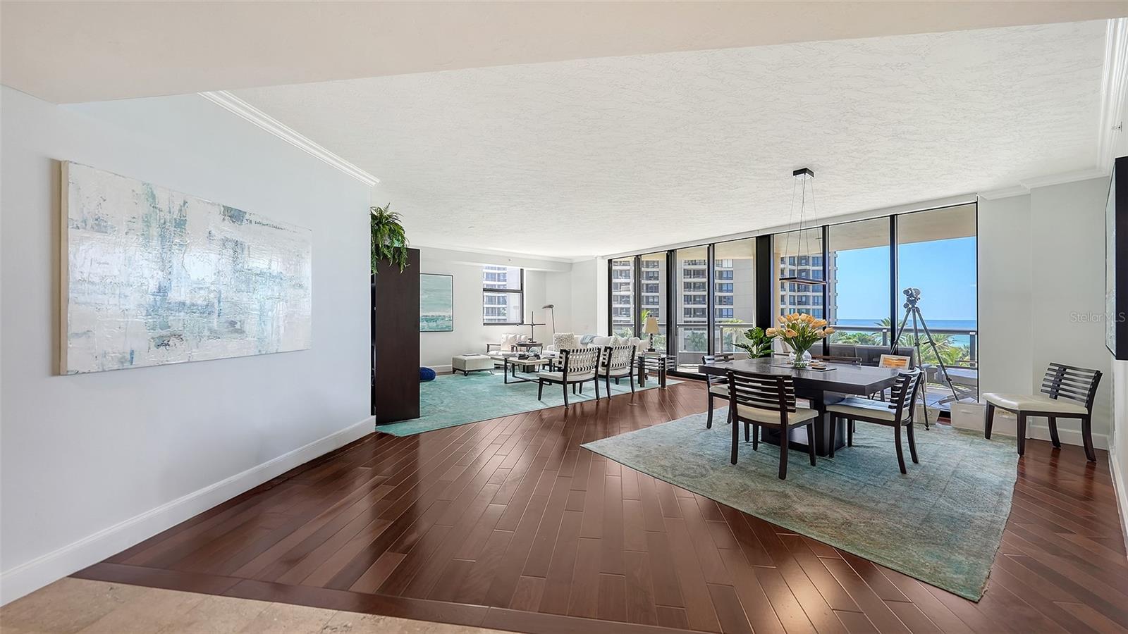 1241 Gulf of Mexico Unit 303, Longboat Key, FL 34228