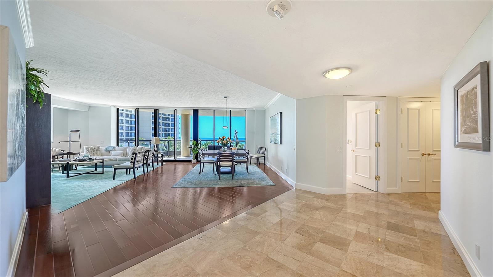 1241 Gulf of Mexico Unit 303, Longboat Key, FL 34228
