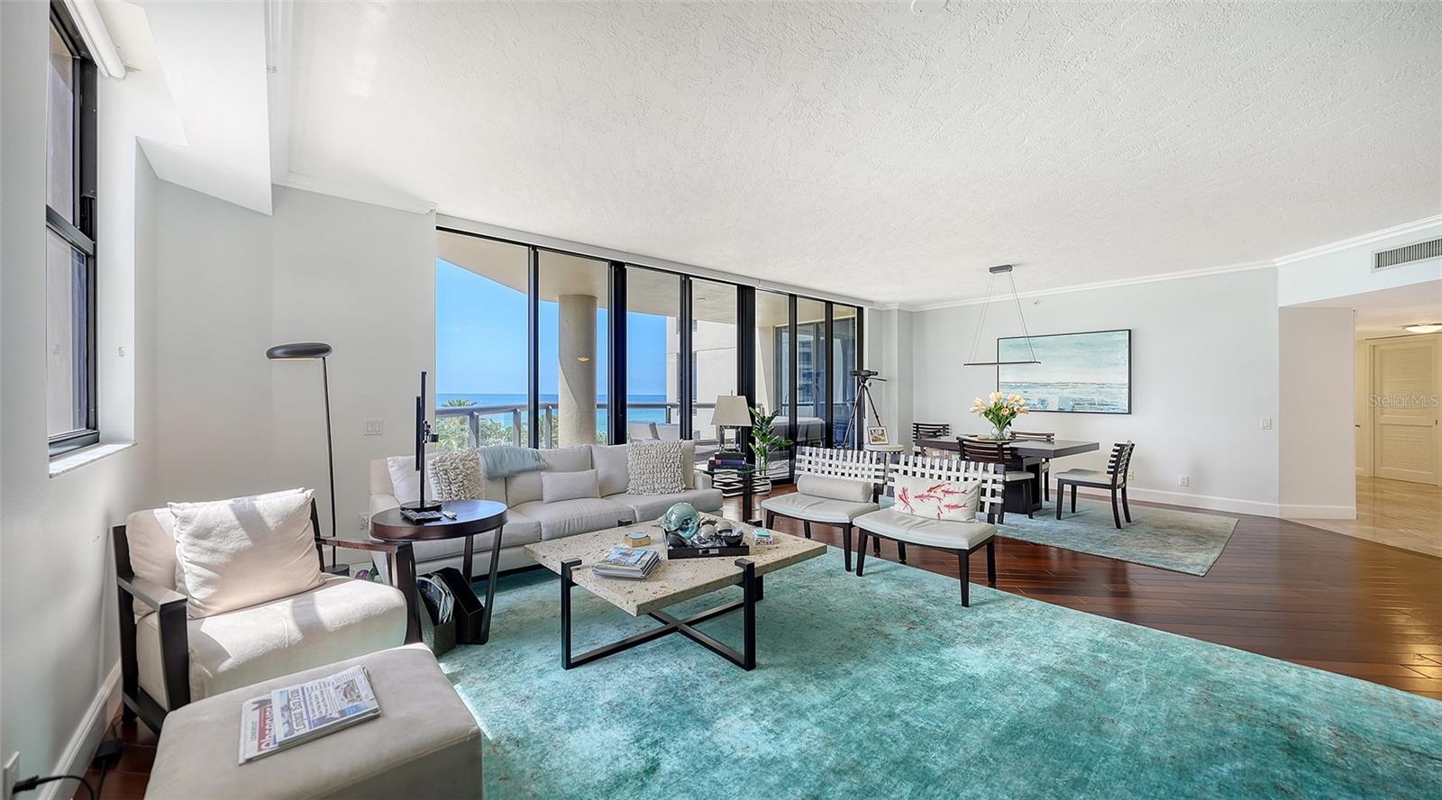 1241 Gulf of Mexico Unit 303, Longboat Key, FL 34228