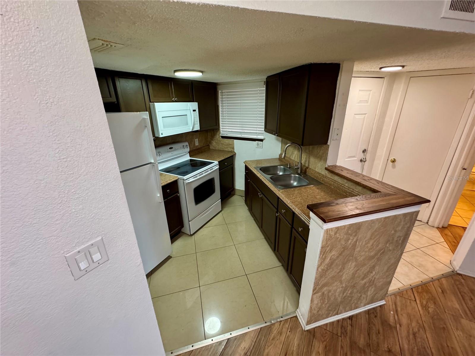 1948 Lake Atriums Unit 119, Orlando, FL 32839