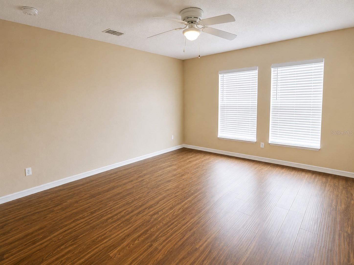 2039 Cypress Bay, Kissimmee, FL 34743