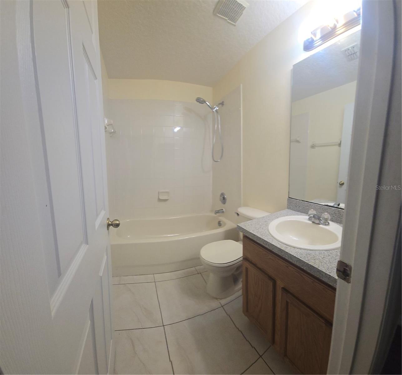 2039 Cypress Bay, Kissimmee, FL 34743