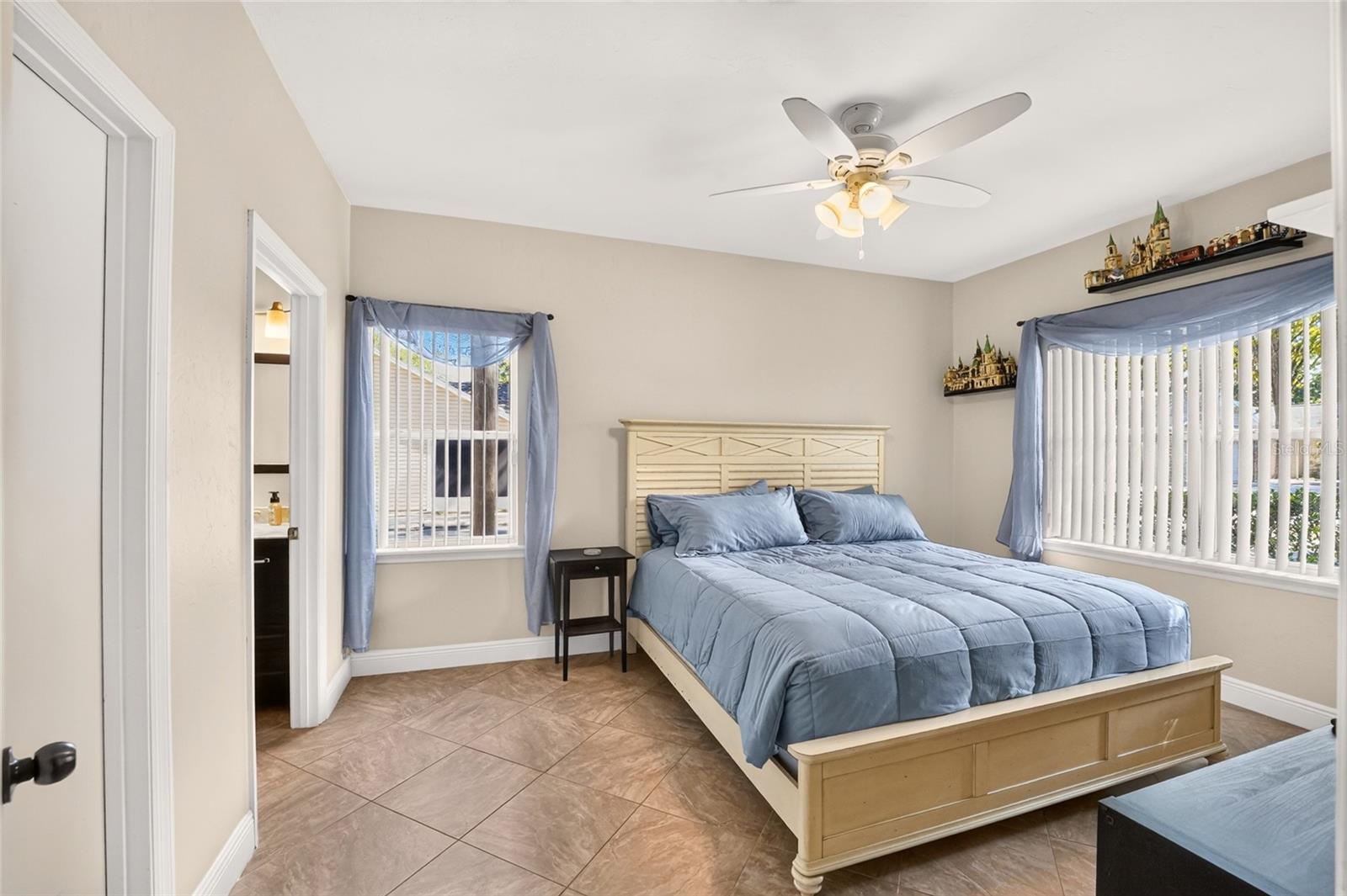 4700 Archer Unit 127, Gainesville, FL 32608