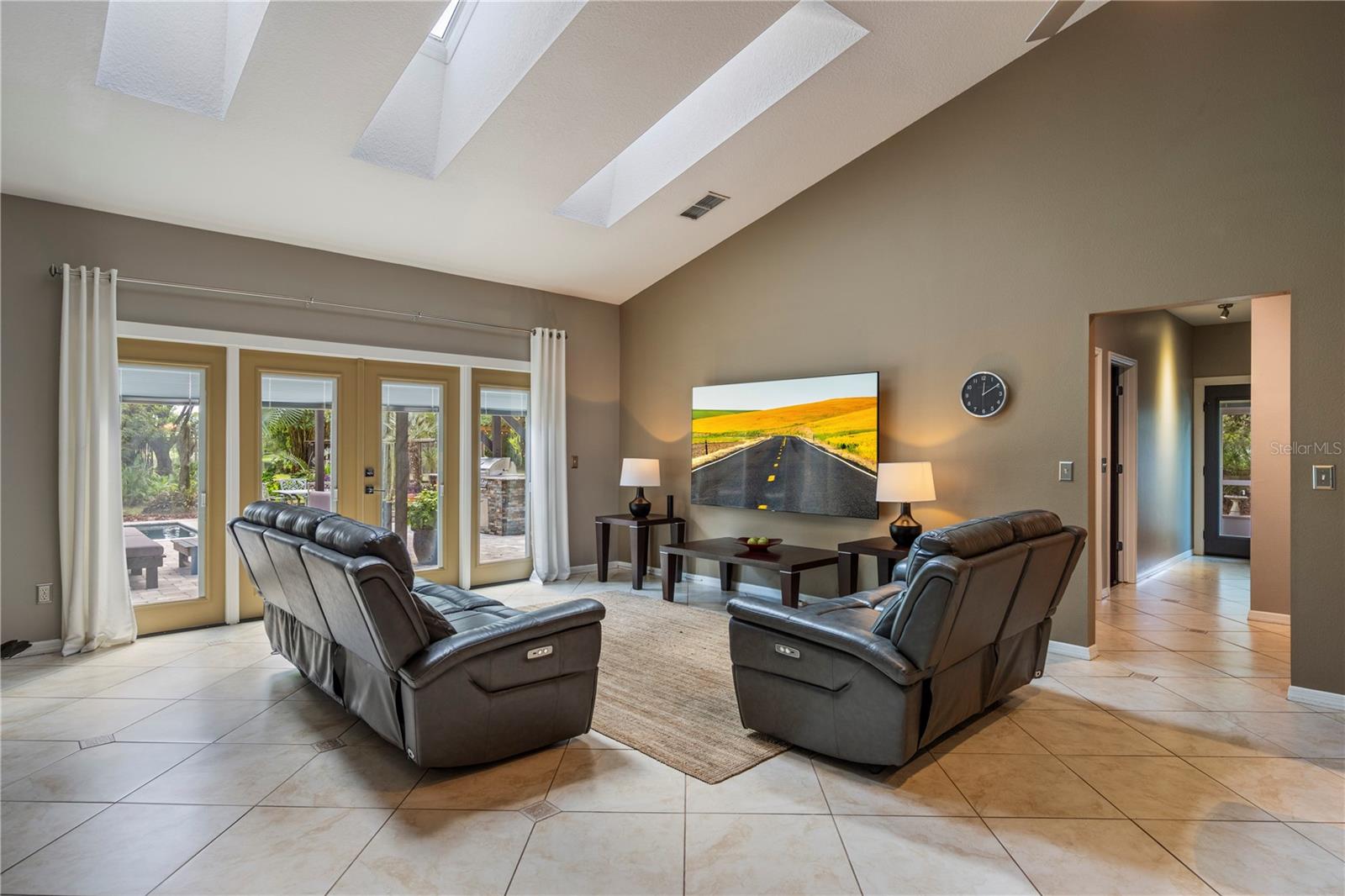 3335 Archer, Orlando, FL 32833