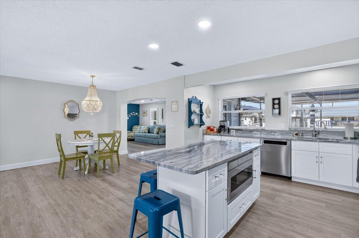 5016 Mangrove Point, Bradenton, FL 34210