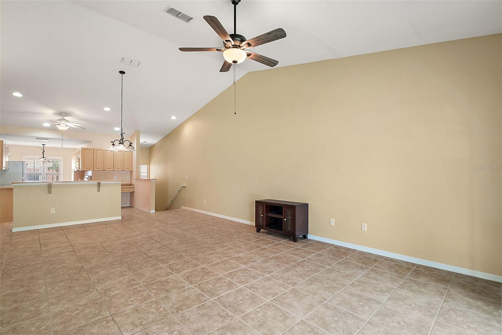 5368 Compass Unit 202, Oxford, FL 34484