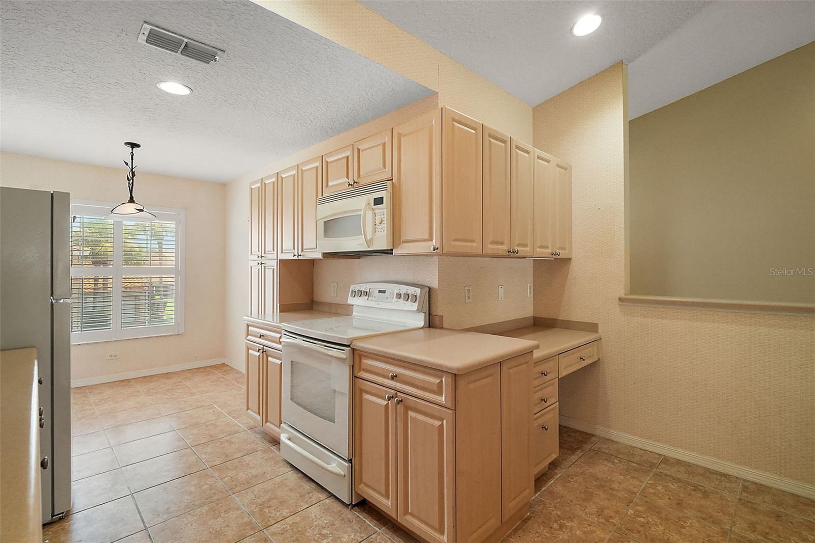 5368 Compass Unit 202, Oxford, FL 34484