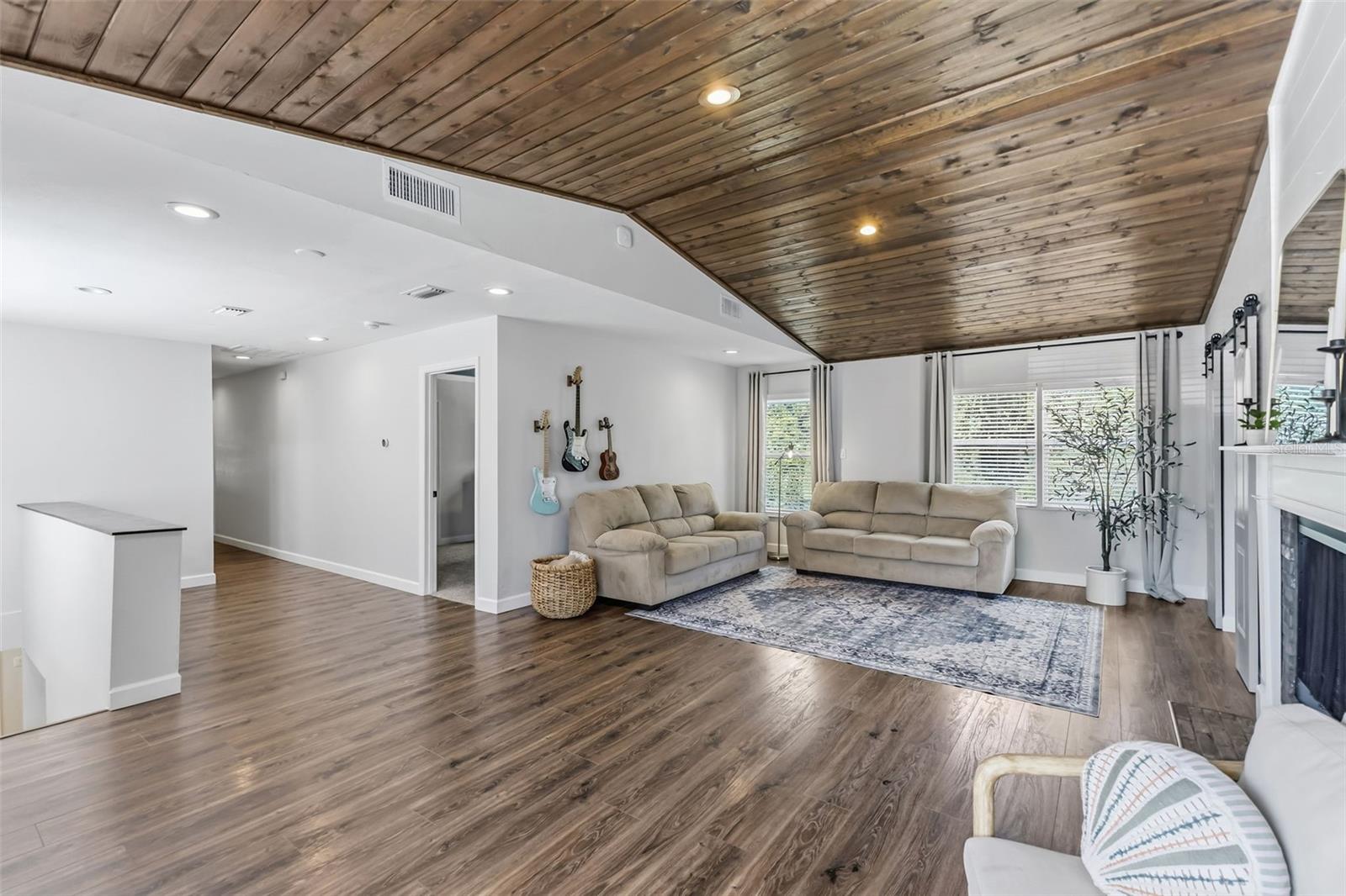 1120 1st, Safety Harbor, FL 34695