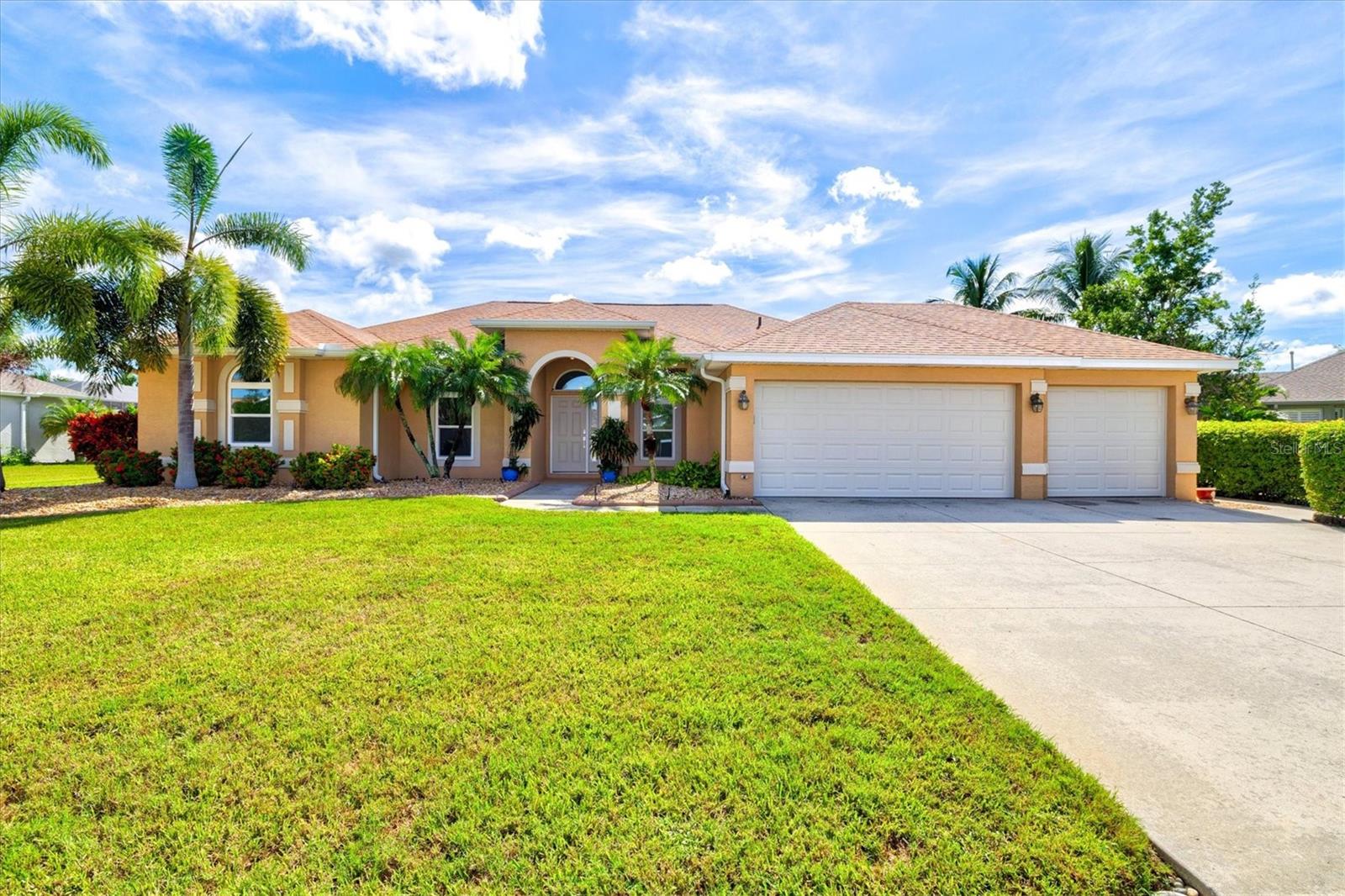 203 Lake Victoria, Englewood, FL 34223