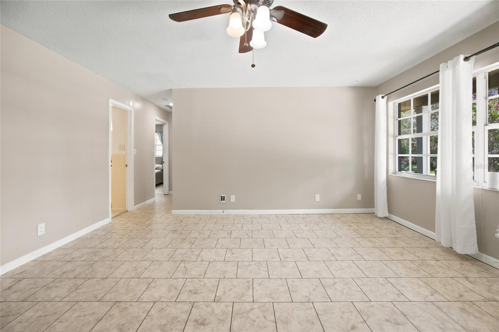 723 30th, Ocala, FL 34471