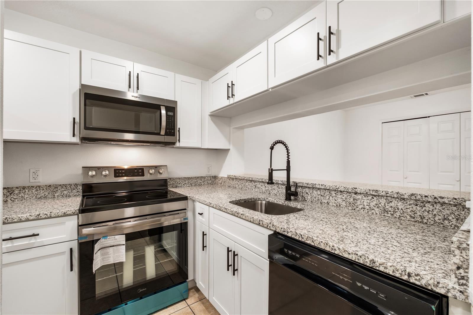 5219 Via Hacienda Unit B109, Orlando, FL 32839