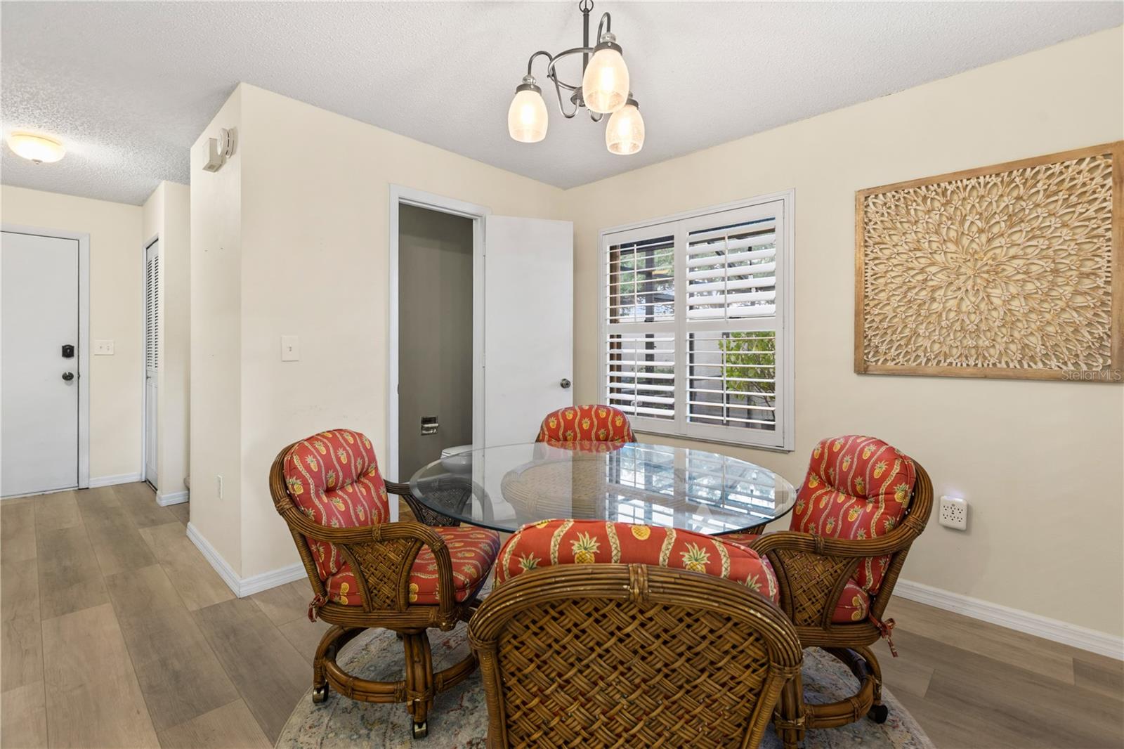 4096 Center Pointe Unit 20b, Sarasota, FL 34233