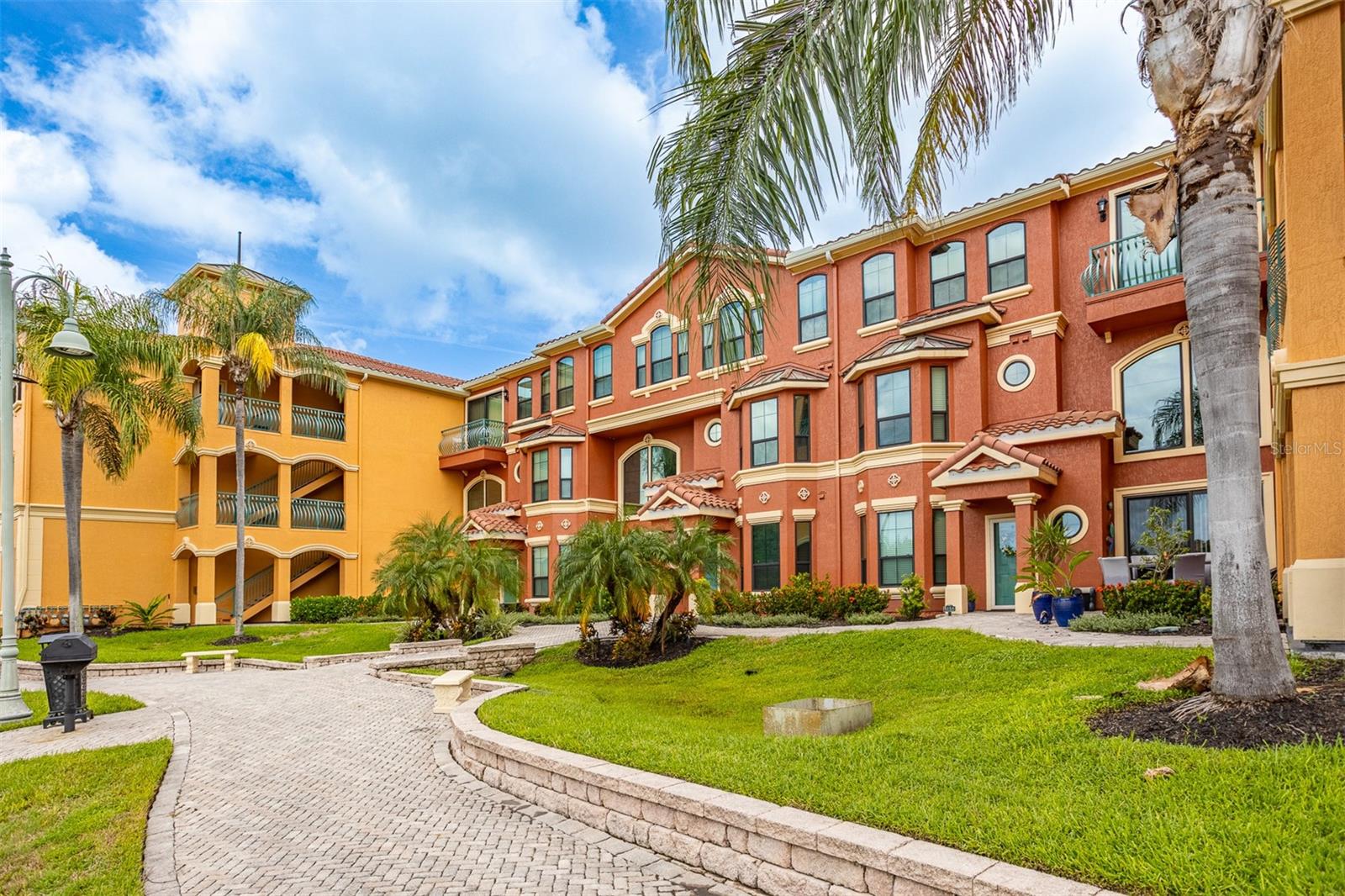 2717 Via Cipriani Unit 621b, Clearwater, FL 33764