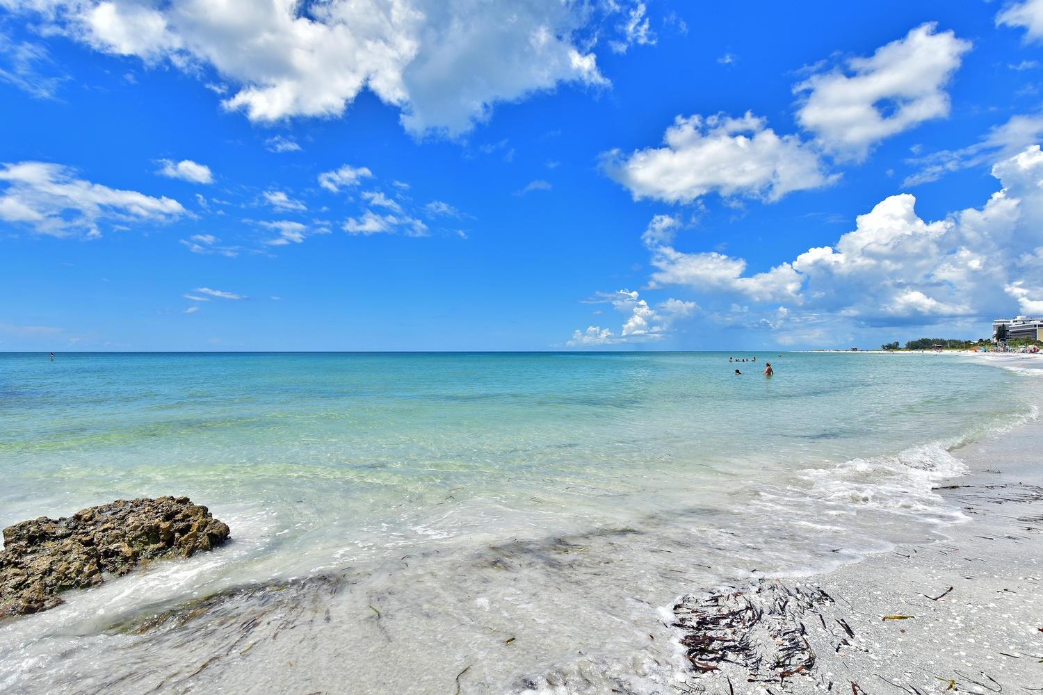 170 Roosevelt Unit 17, Sarasota, FL 34236