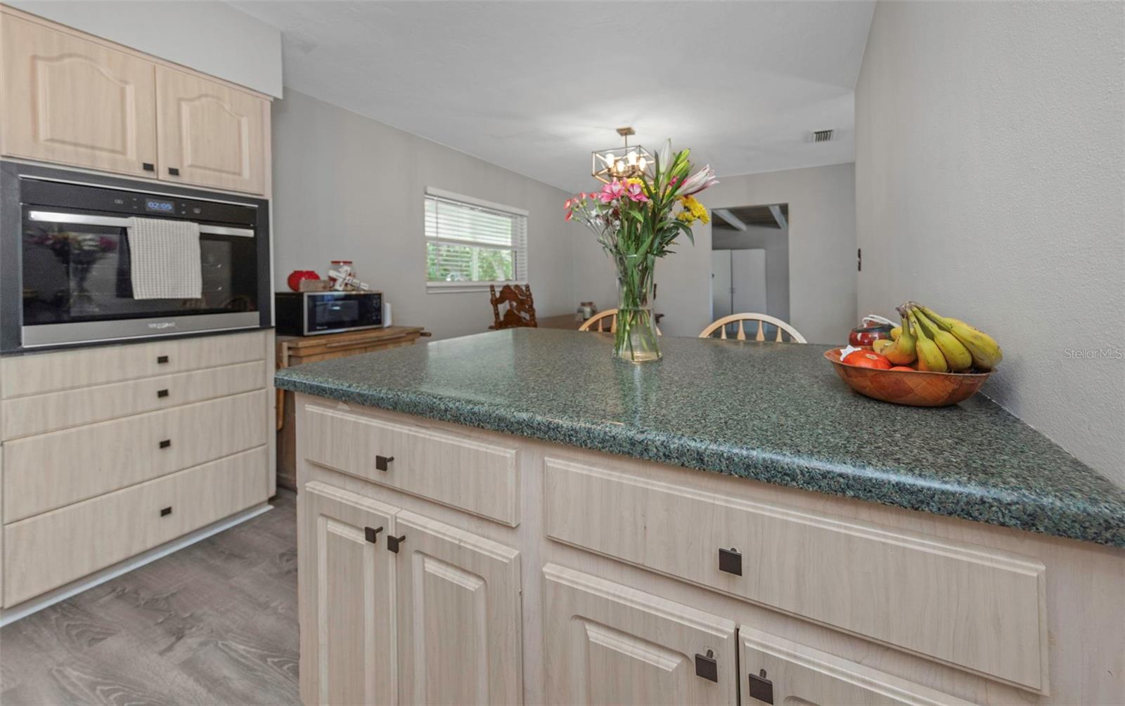 6191 6th, St Petersburg, FL 33707