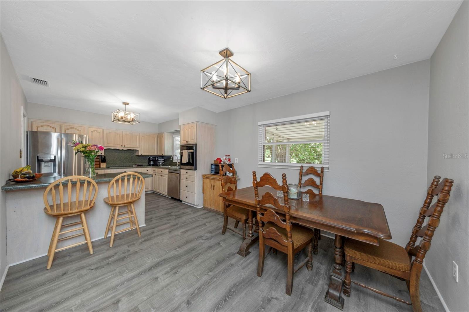 6191 6th, St Petersburg, FL 33707