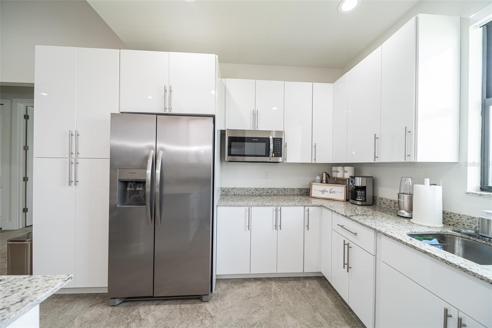 1638 36th, Cape Coral, FL 33993