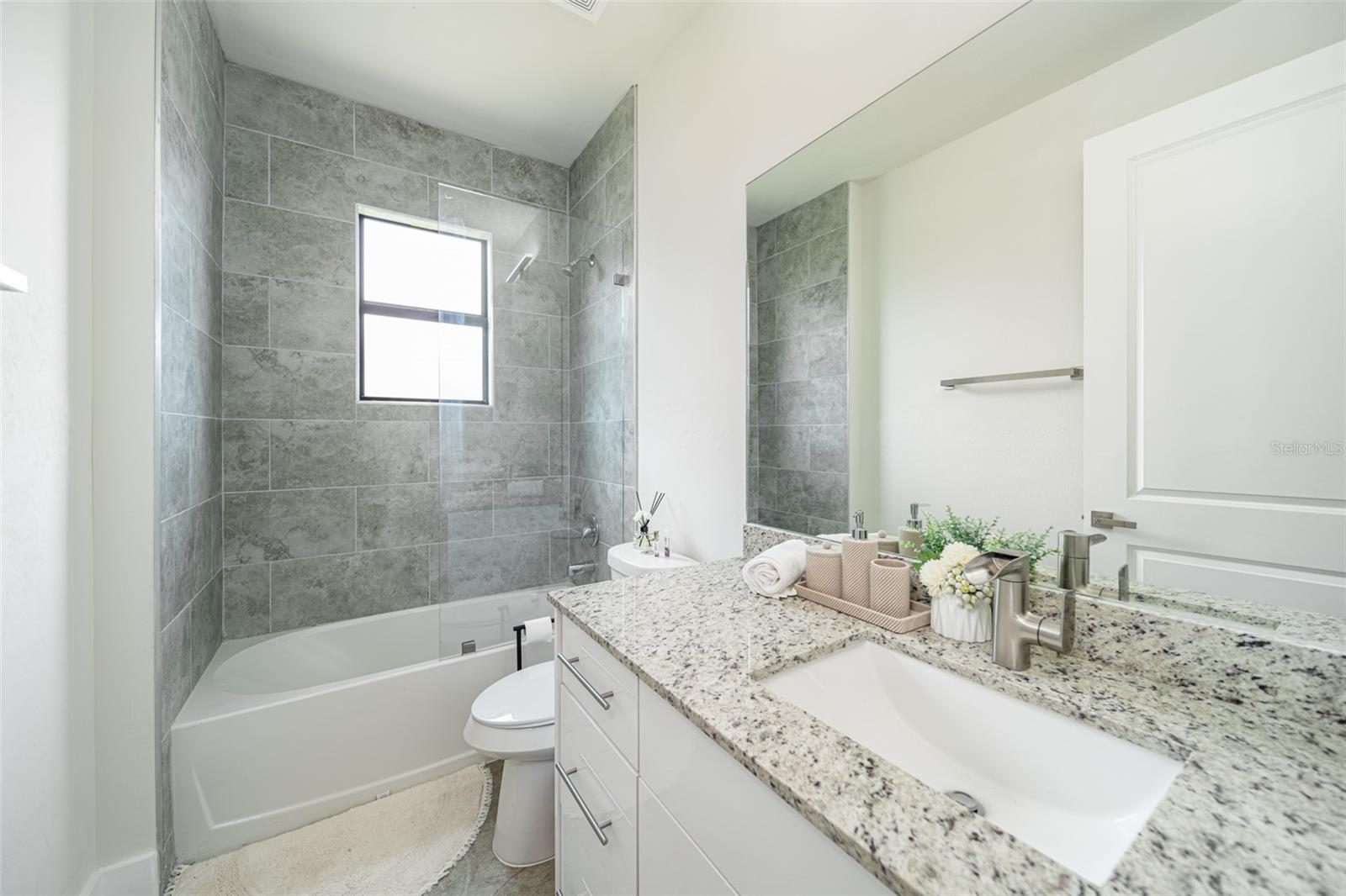 1638 36th, Cape Coral, FL 33993