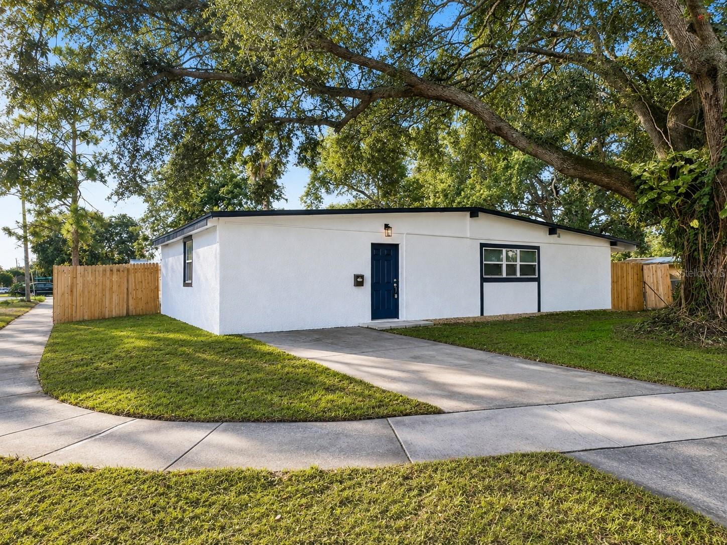 7913 Tidewater, Tampa, FL 33619