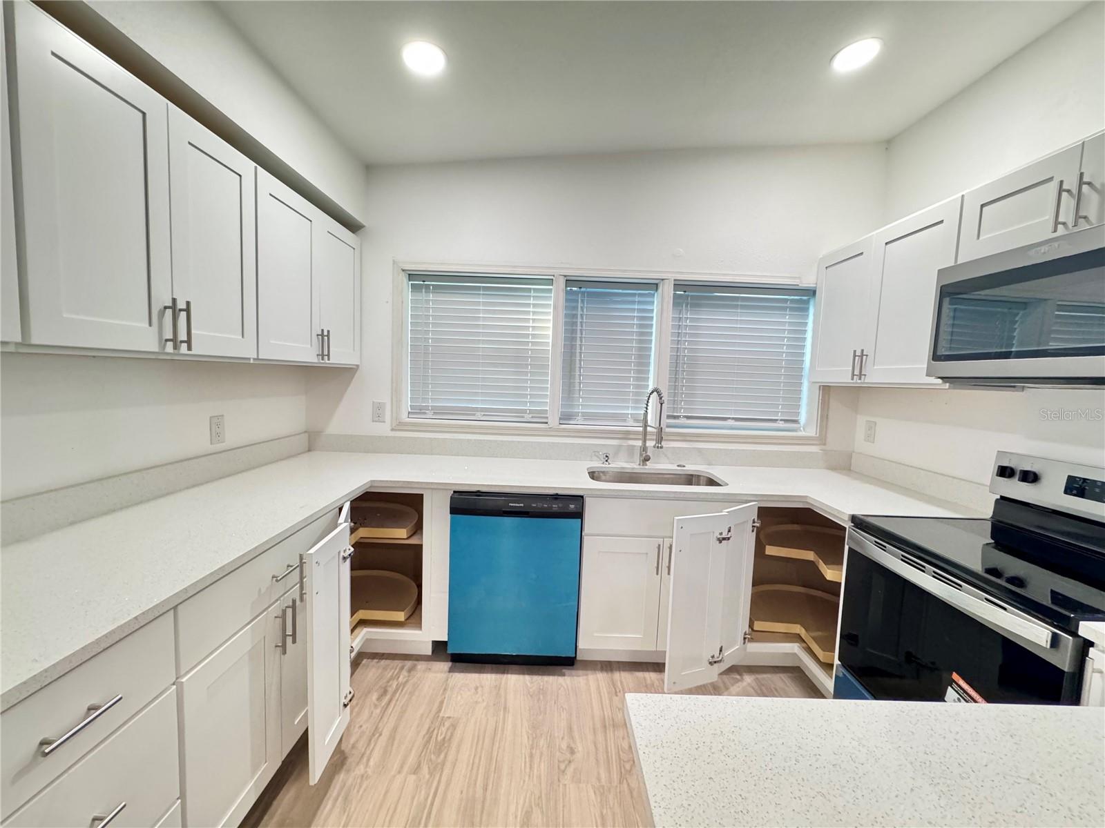 7913 Tidewater, Tampa, FL 33619