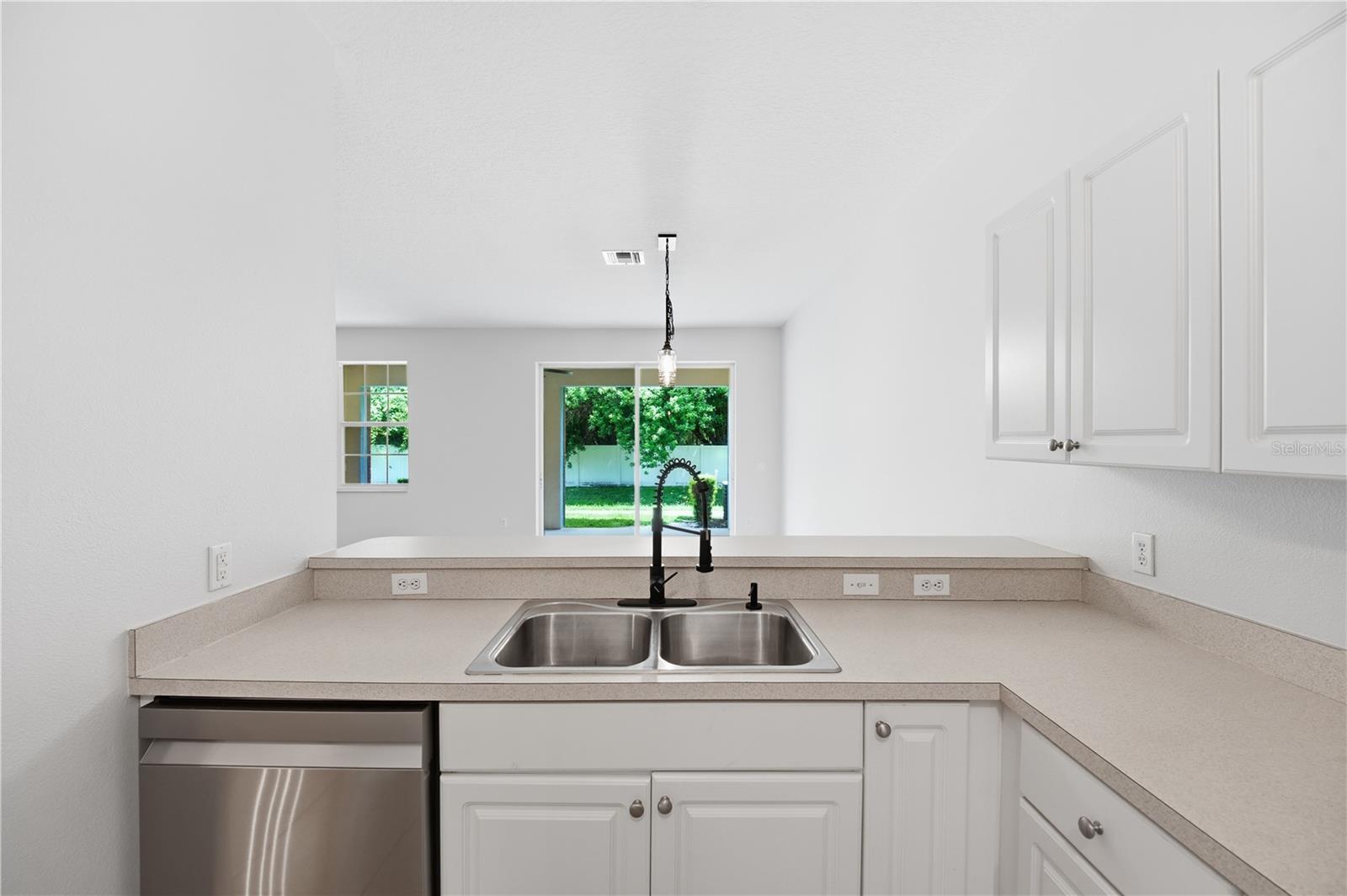 3420 Home Town, St Cloud, FL 34769