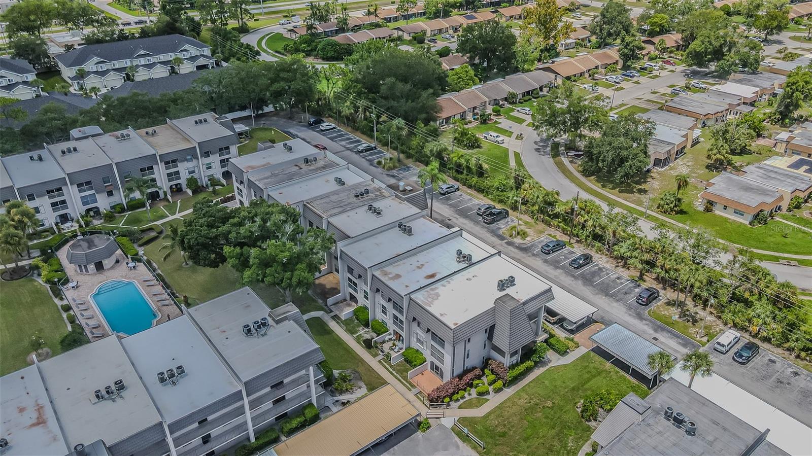 8765 Bardmoor Unit 304, Seminole, FL 33777