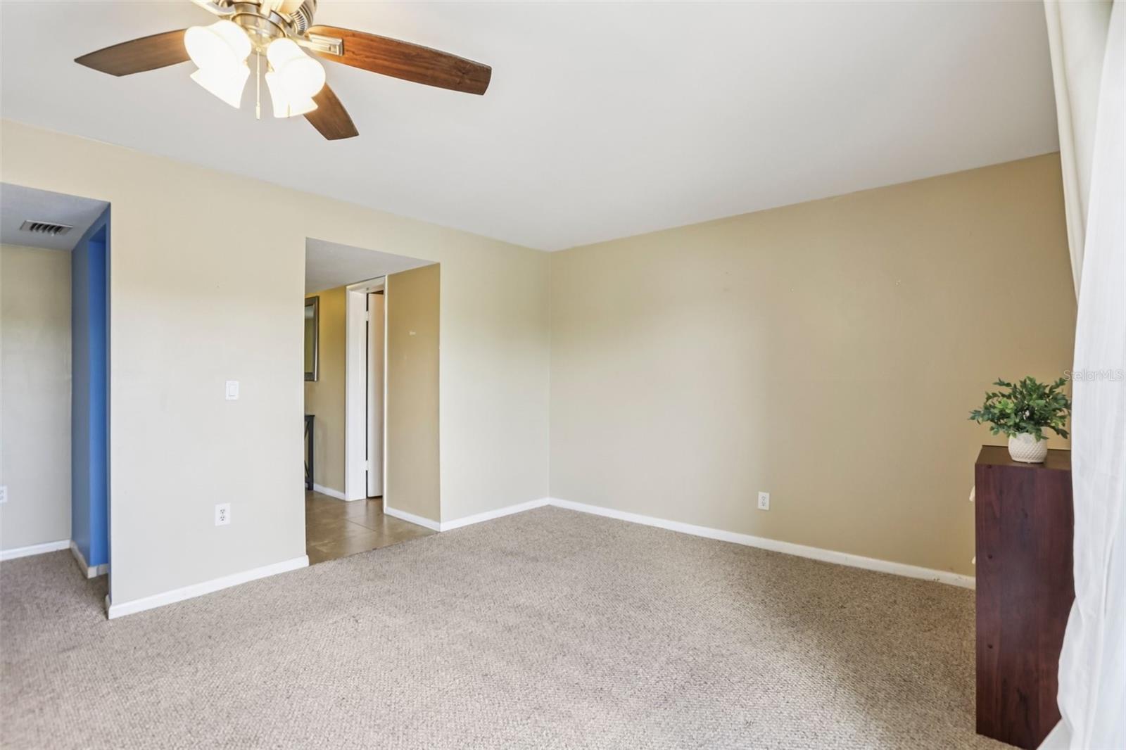 6325 Newtown Unit 25b2, Tampa, FL 33615