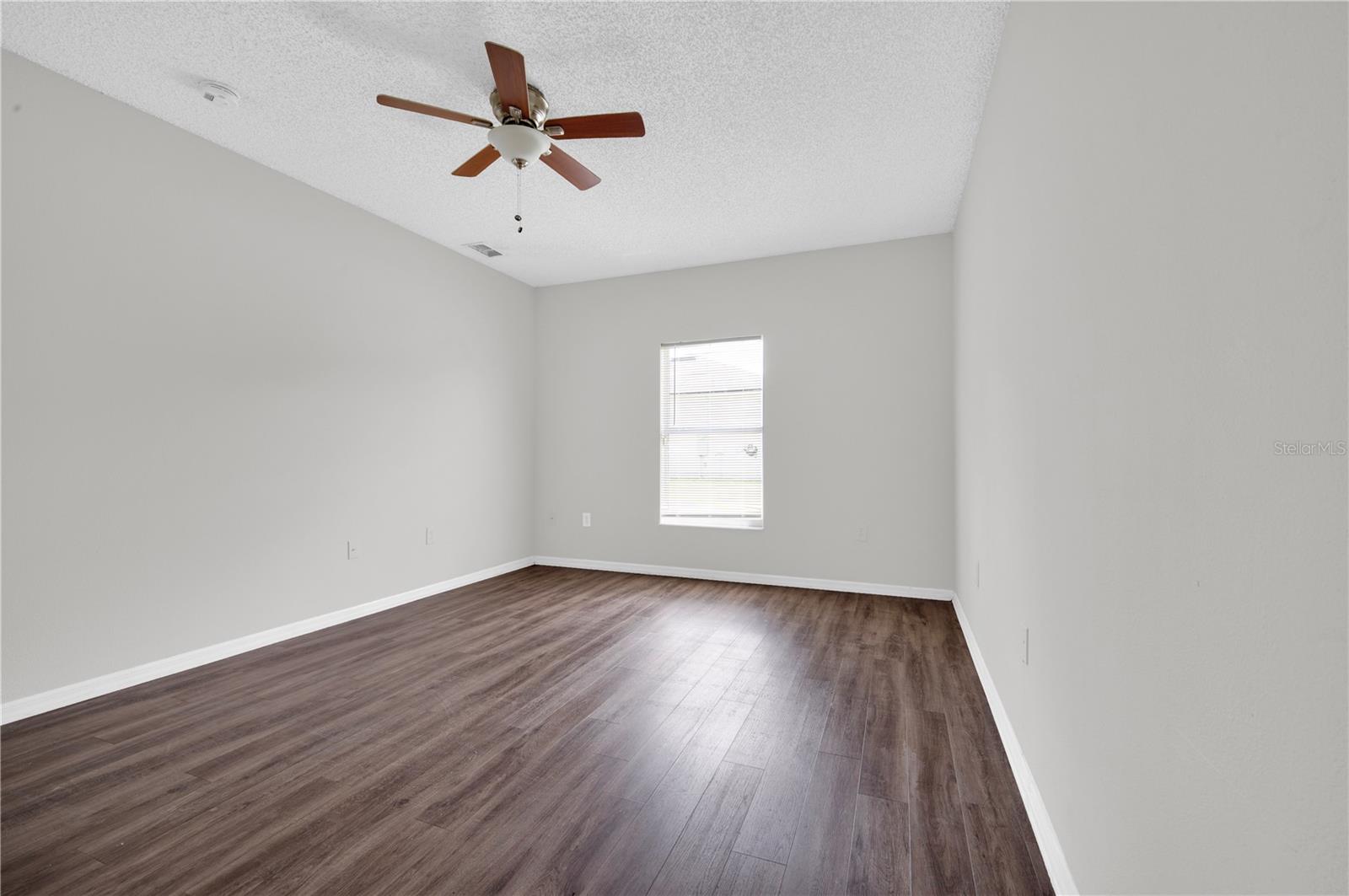 433 Lakeview, Poinciana, FL 34759