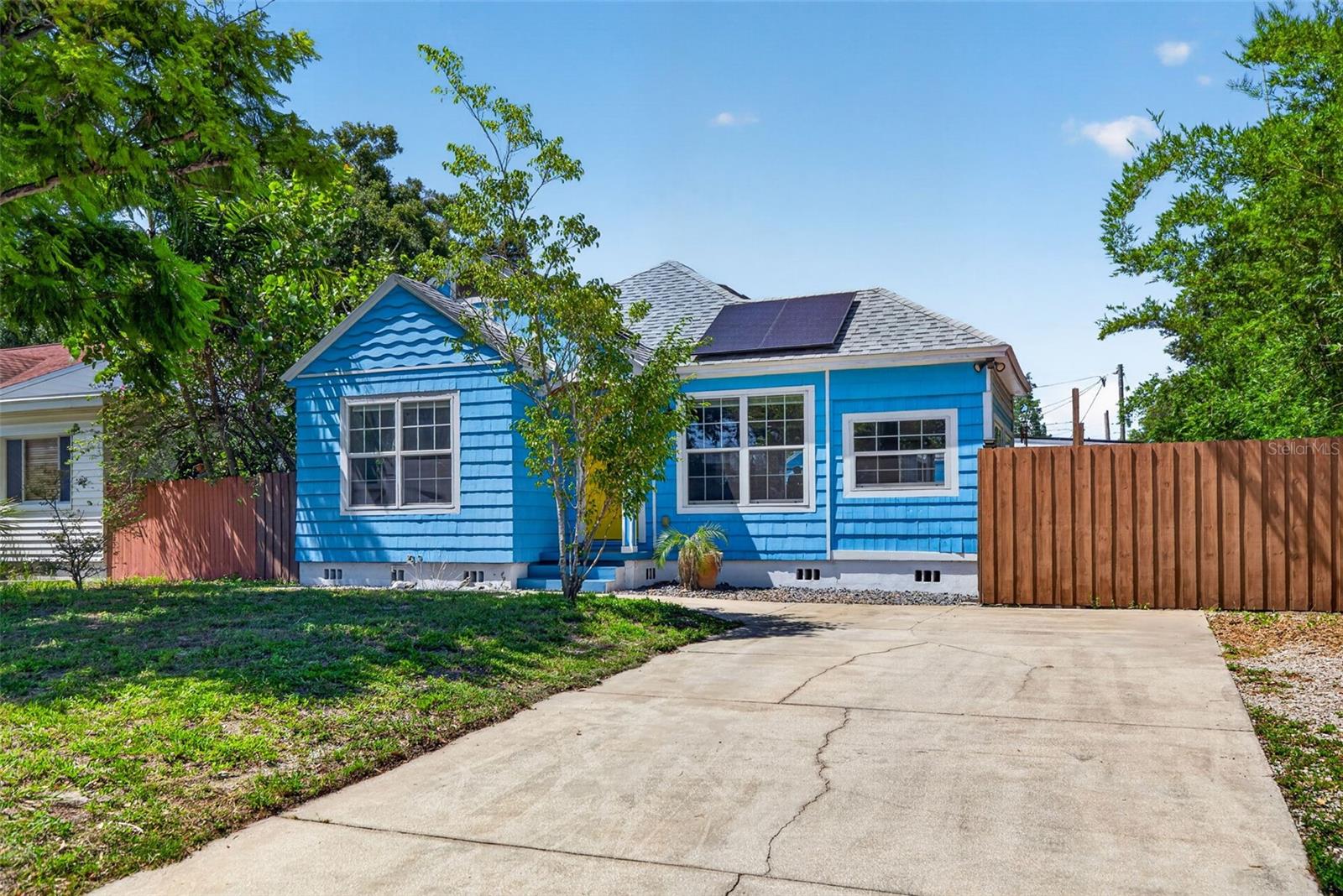 2101 20th, St Petersburg, FL 33713
