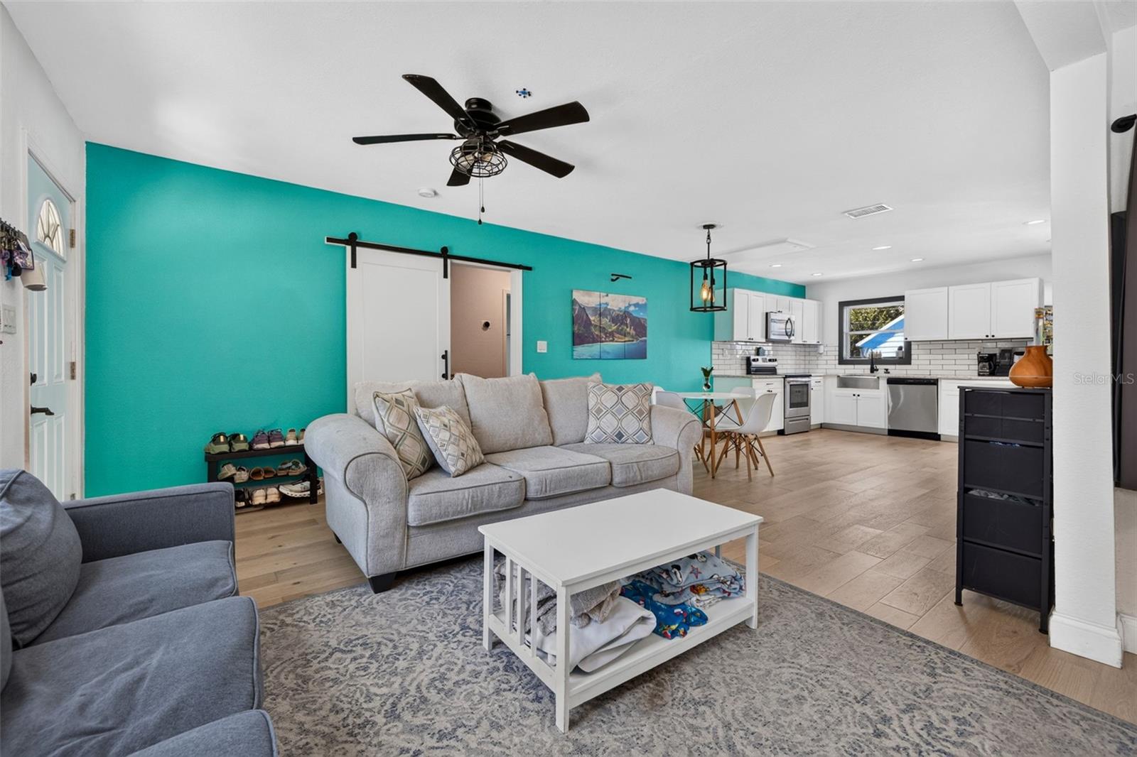 2101 20th, St Petersburg, FL 33713