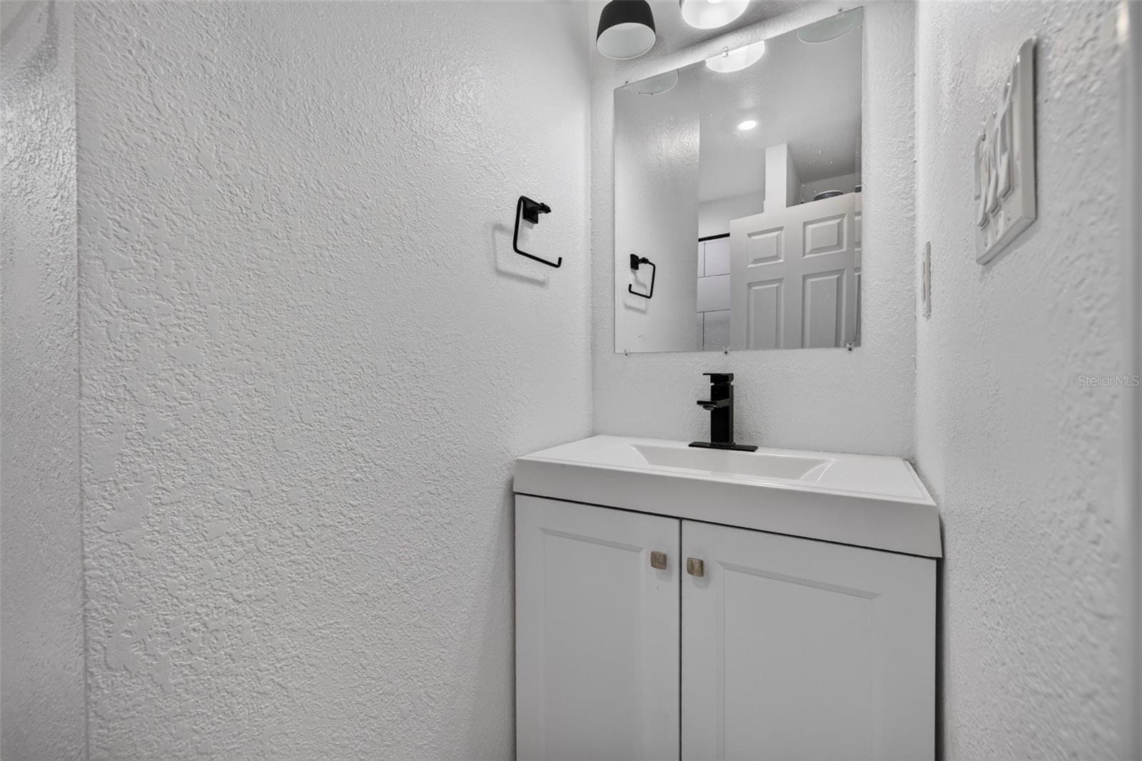 2101 20th, St Petersburg, FL 33713