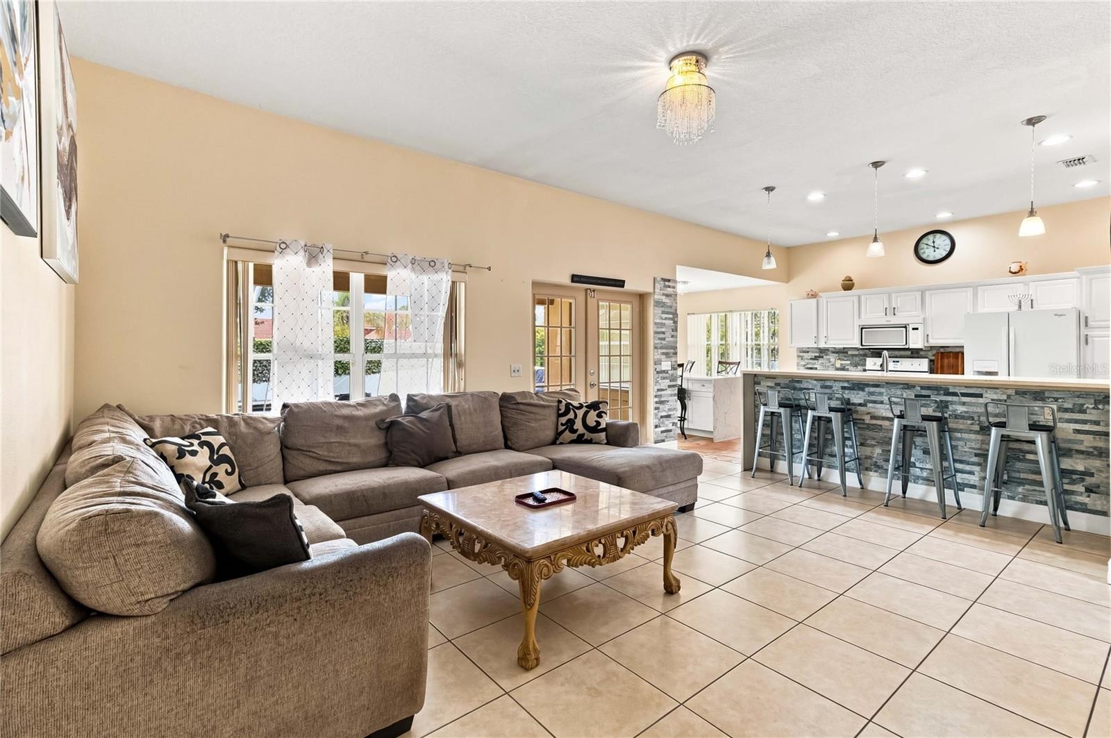426 Vista, Davenport, FL 33897