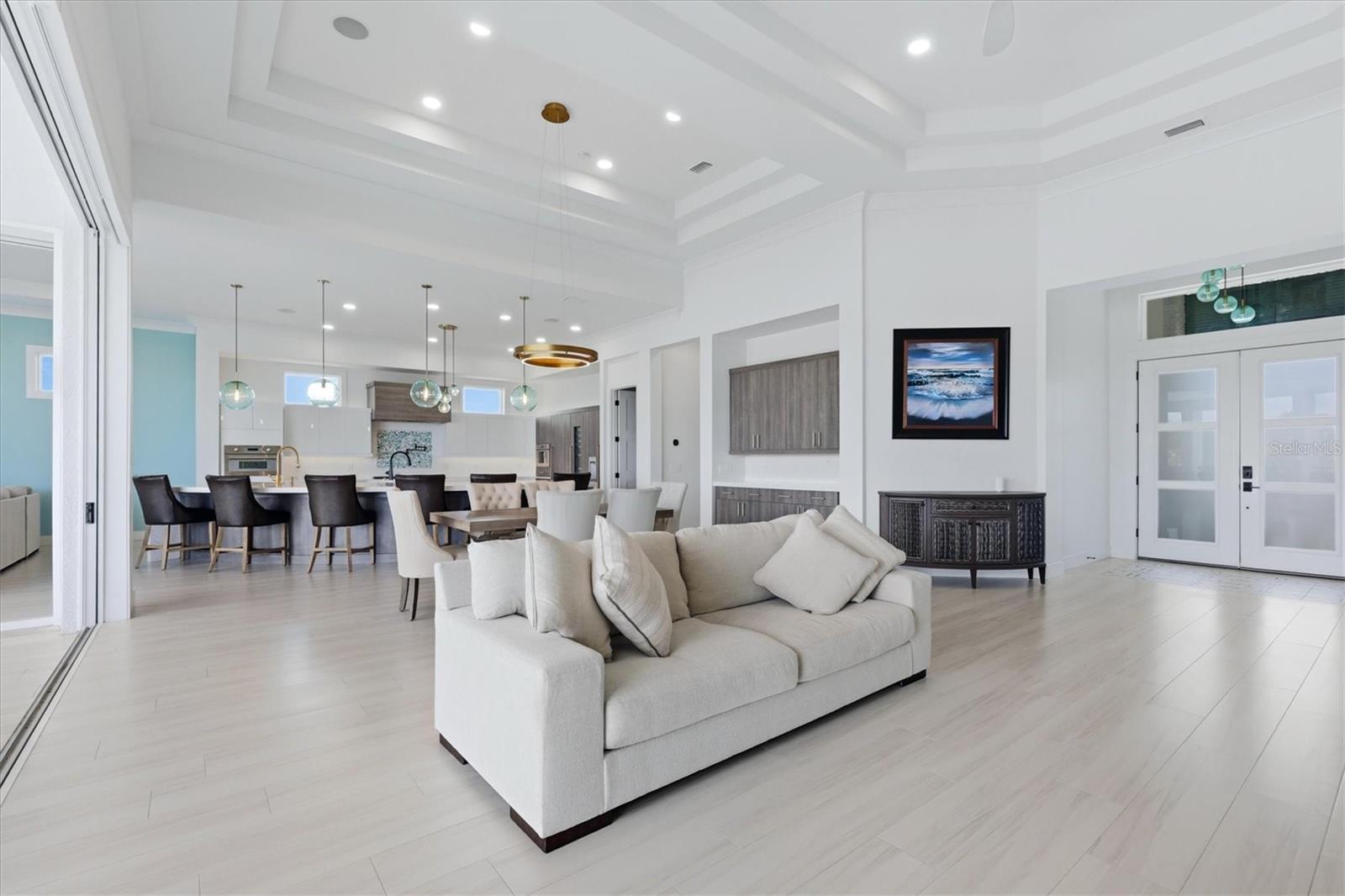 387 Shore, Sarasota, FL 34234