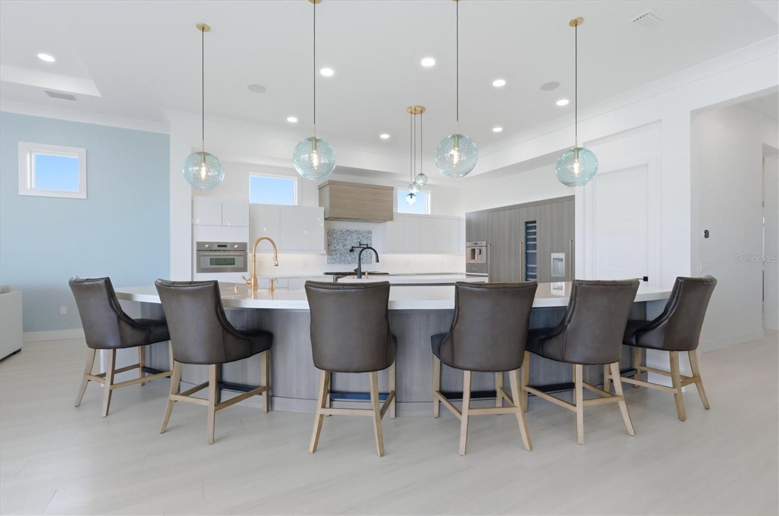 387 Shore, Sarasota, FL 34234