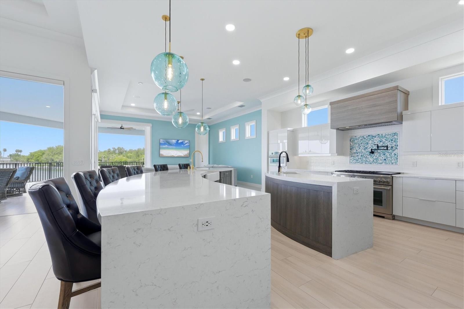 387 Shore, Sarasota, FL 34234