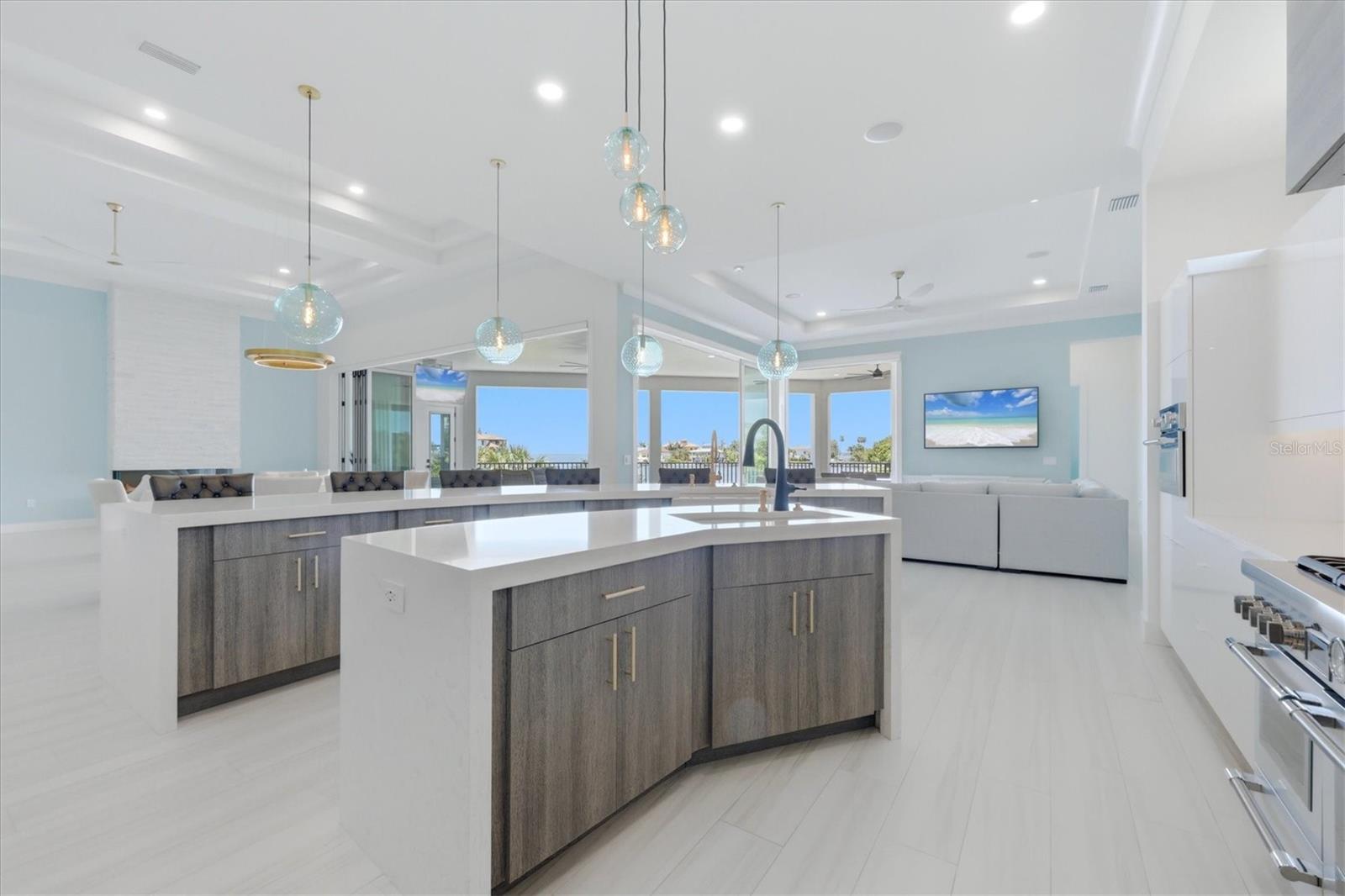 387 Shore, Sarasota, FL 34234