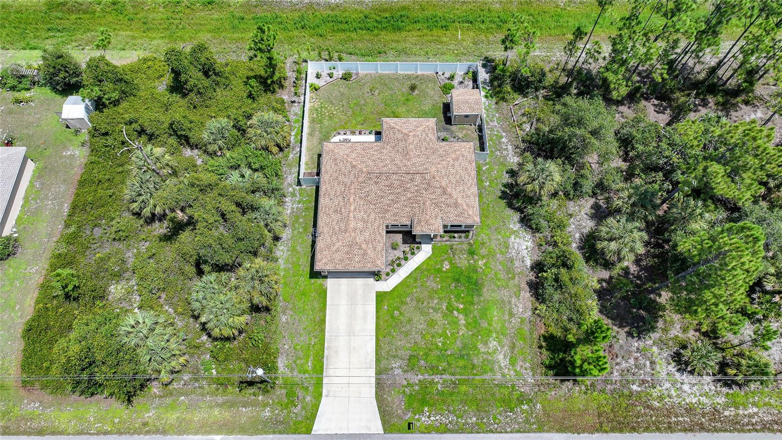 5742 Janus, North Port, FL 34288