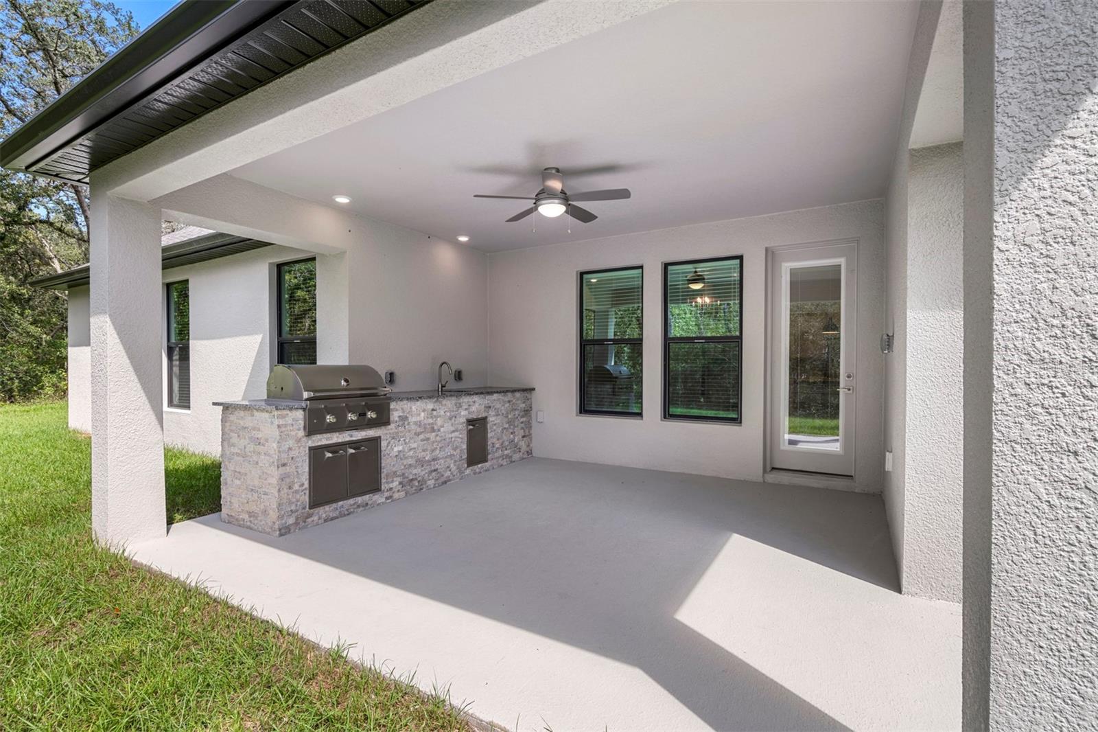 17558 Lippizan, Hudson, FL 34667
