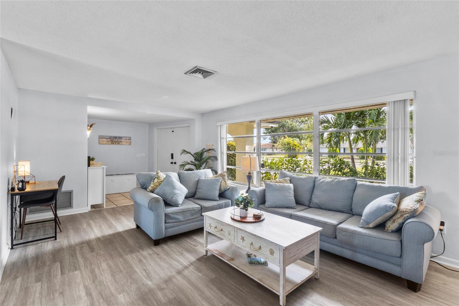 433 Whitfield, Sarasota, FL 34243