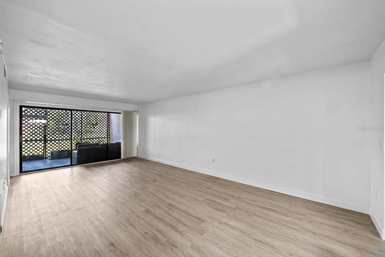 5785 Summer Side Unit 4a, Sarasota, FL 34231