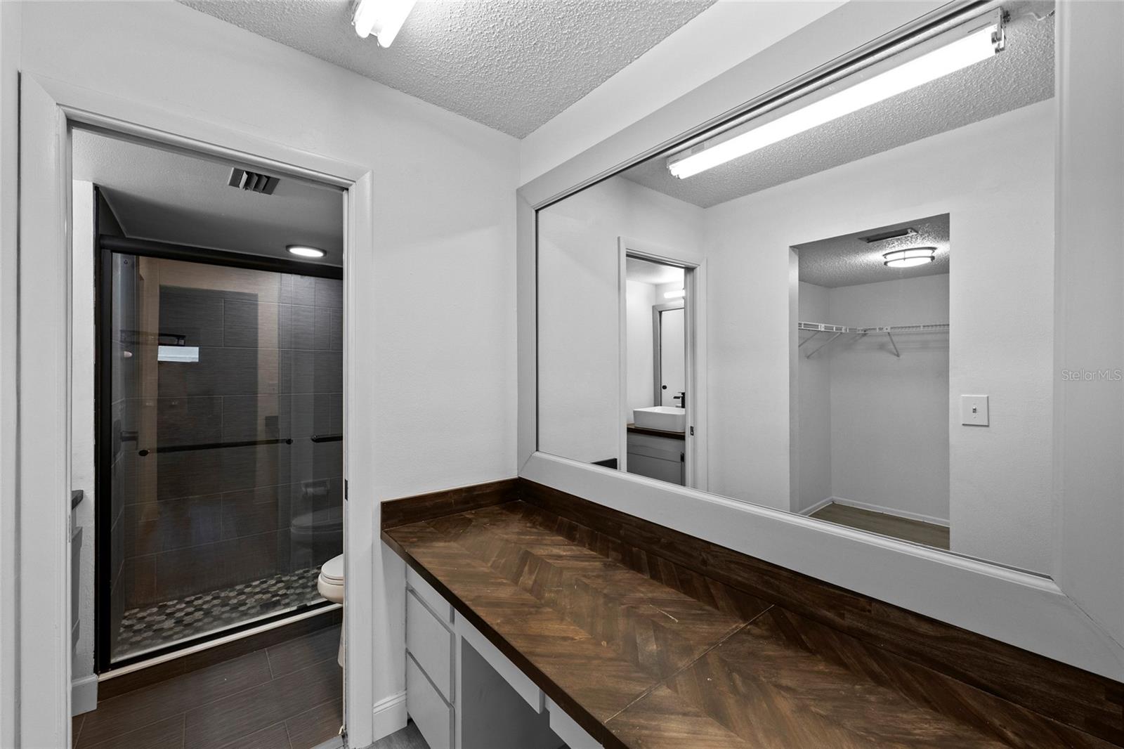 5785 Summer Side Unit 4a, Sarasota, FL 34231