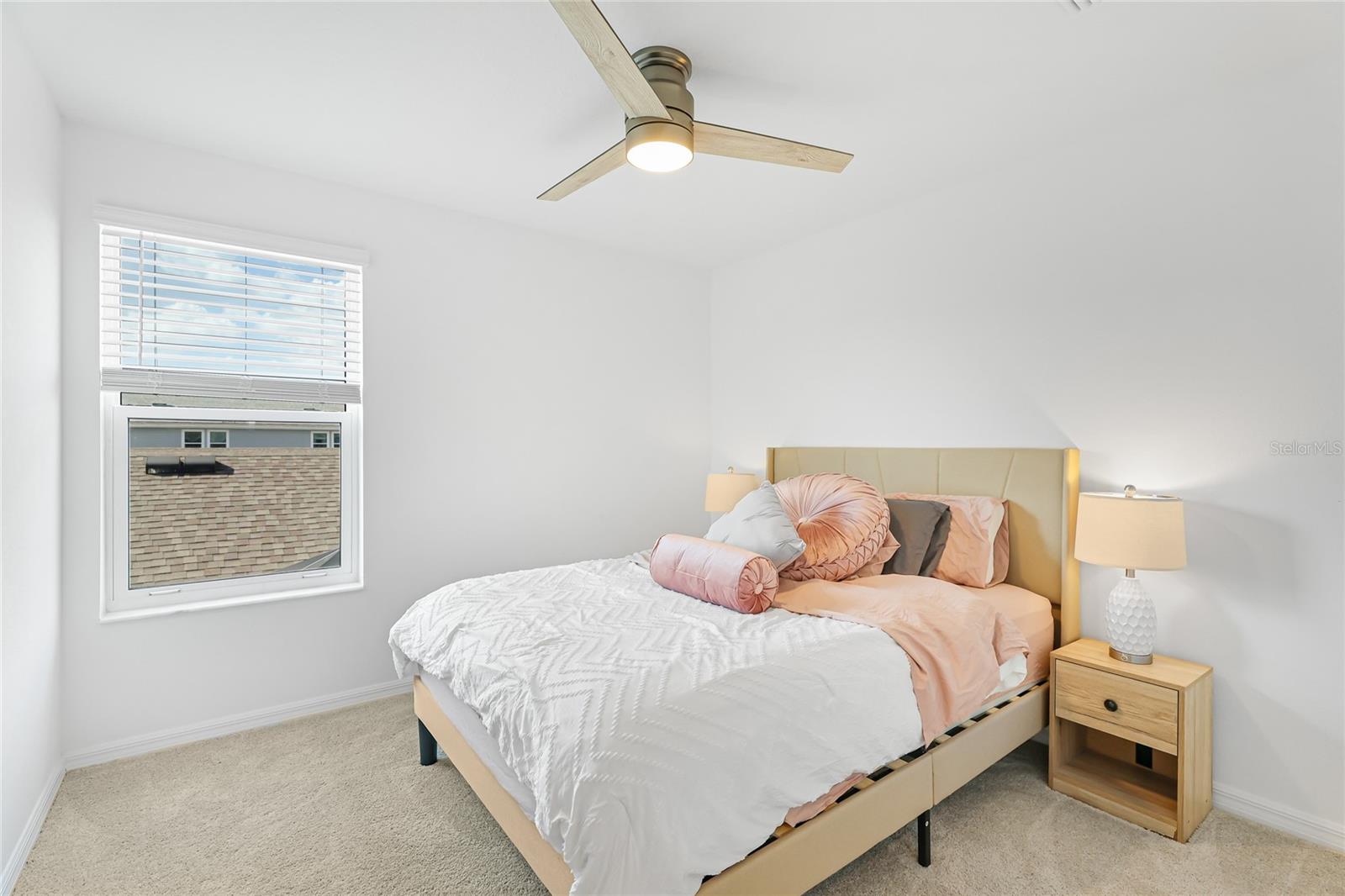 1808 Fender, Sarasota, FL 34240