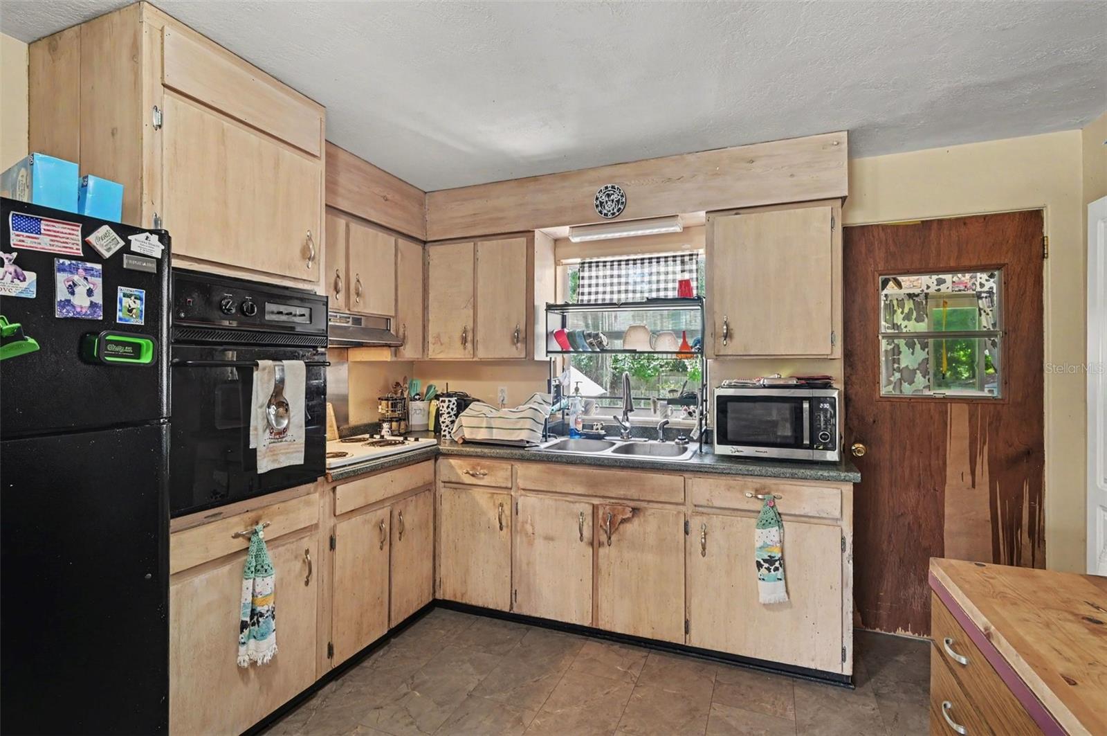 624 French, Orange City, FL 32763